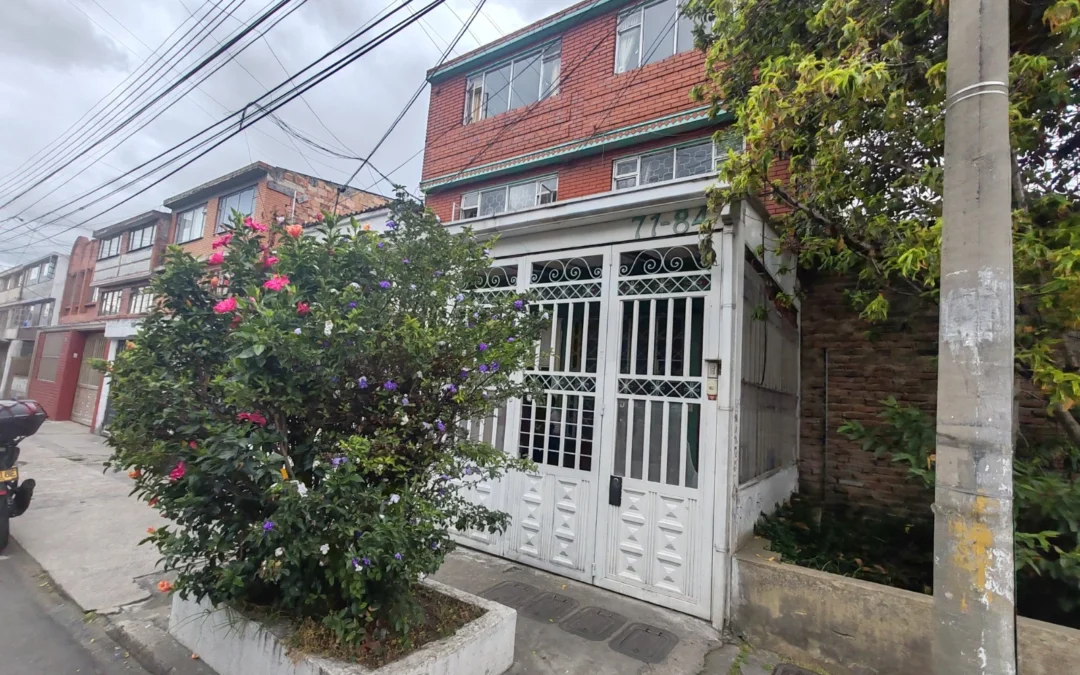 VENDO CASA RENTABLE EN LA EUROPA, BOGOTA